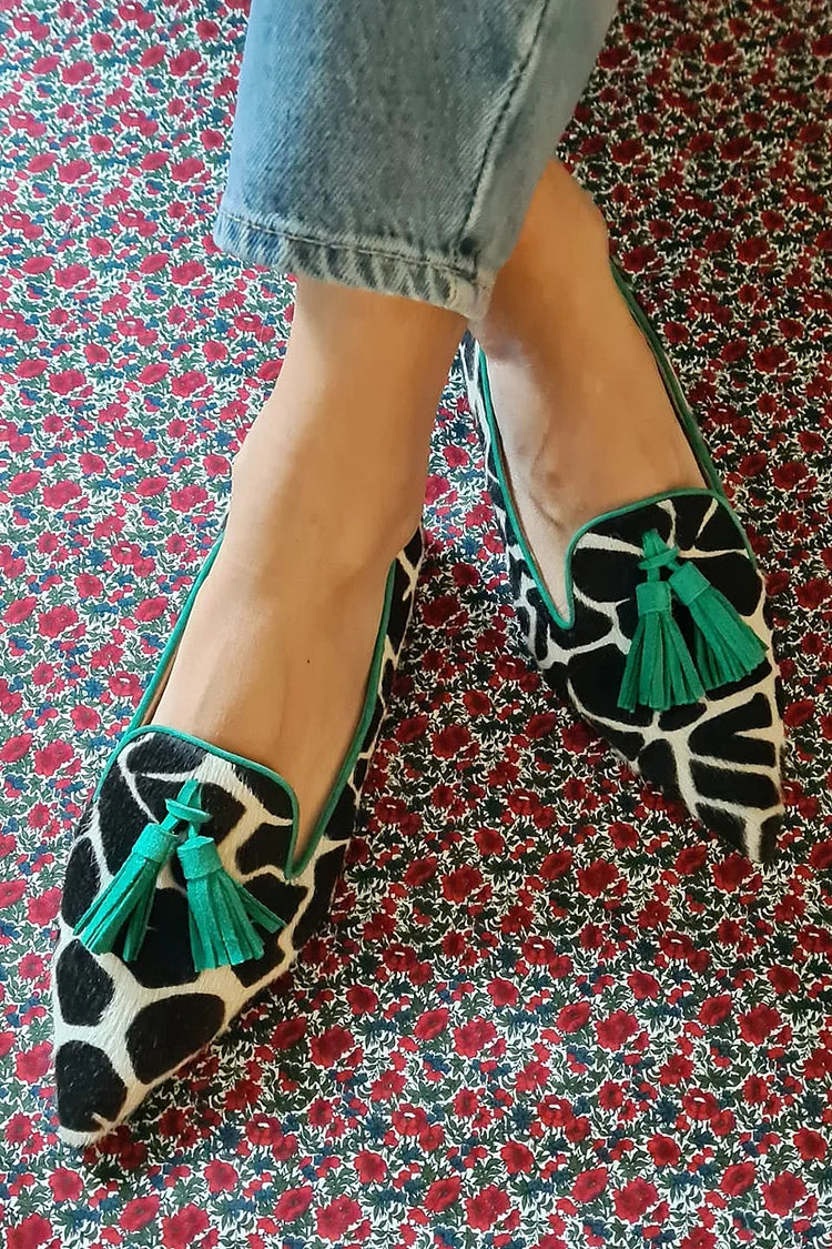 Noelle | Pointed Loafer With Giraffe Print And Green Fringes