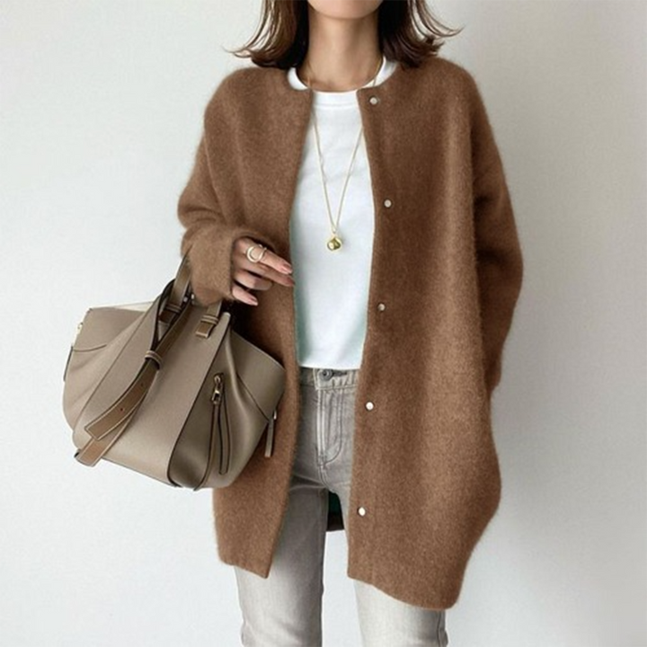 Chloé™ - Luxurious Elegant Cashmere Cardigan for Stylish Comfort