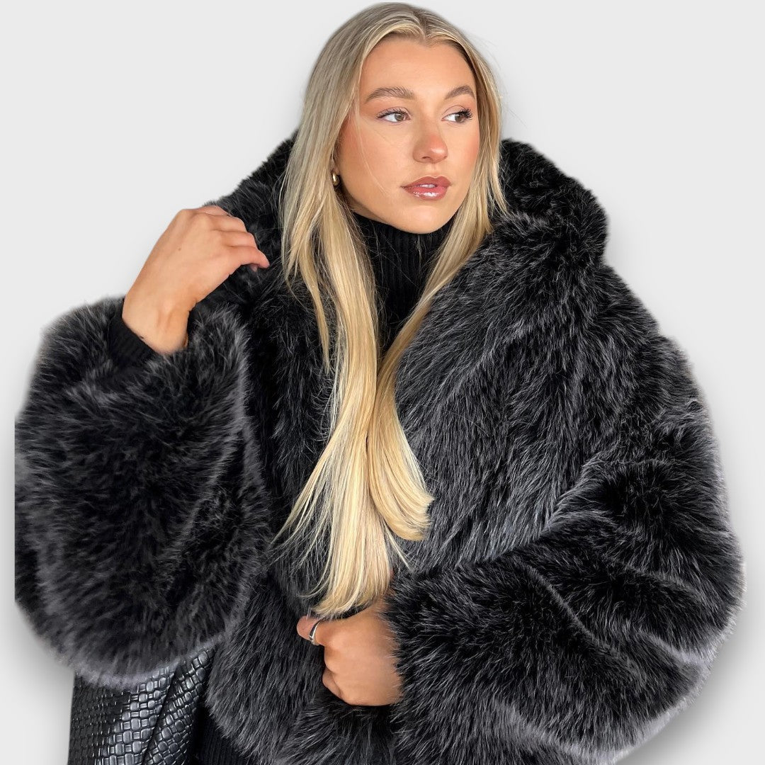Leyana | Oversized Faux Fur JacketWith Hood In Smoke Gray