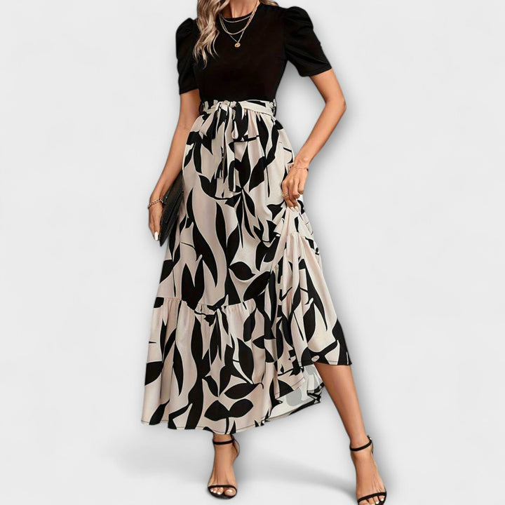 Luna - Summer Dress with Floral Pattern and Round Neck