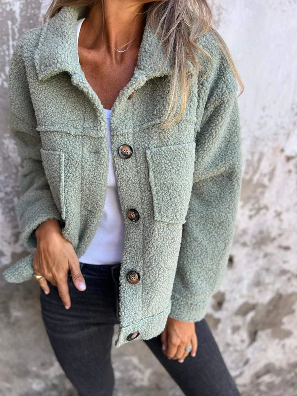 Zoe™ - Elegant short wool jacket with lapels for a chic and sophisticated look
