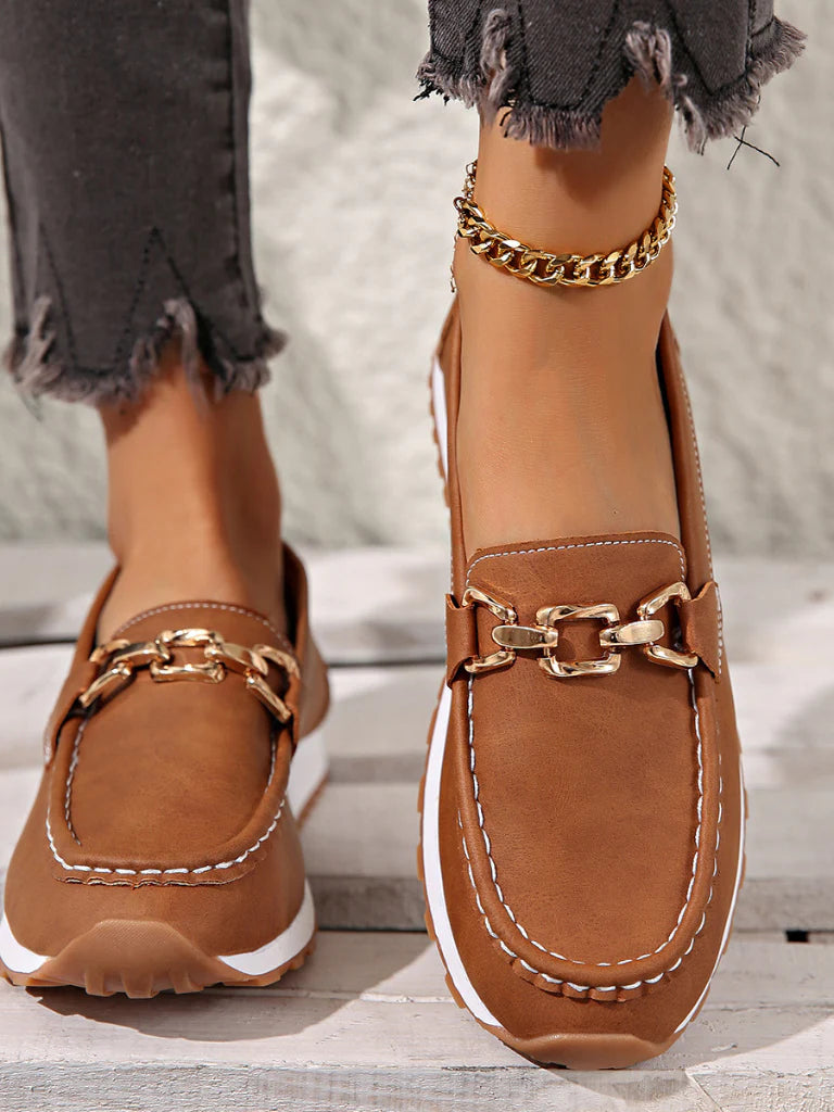 Isla | Chain Detail Loafers