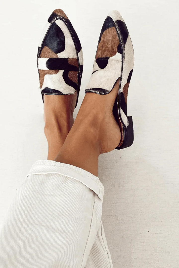 Britney - Loafer With Abstract Pattern