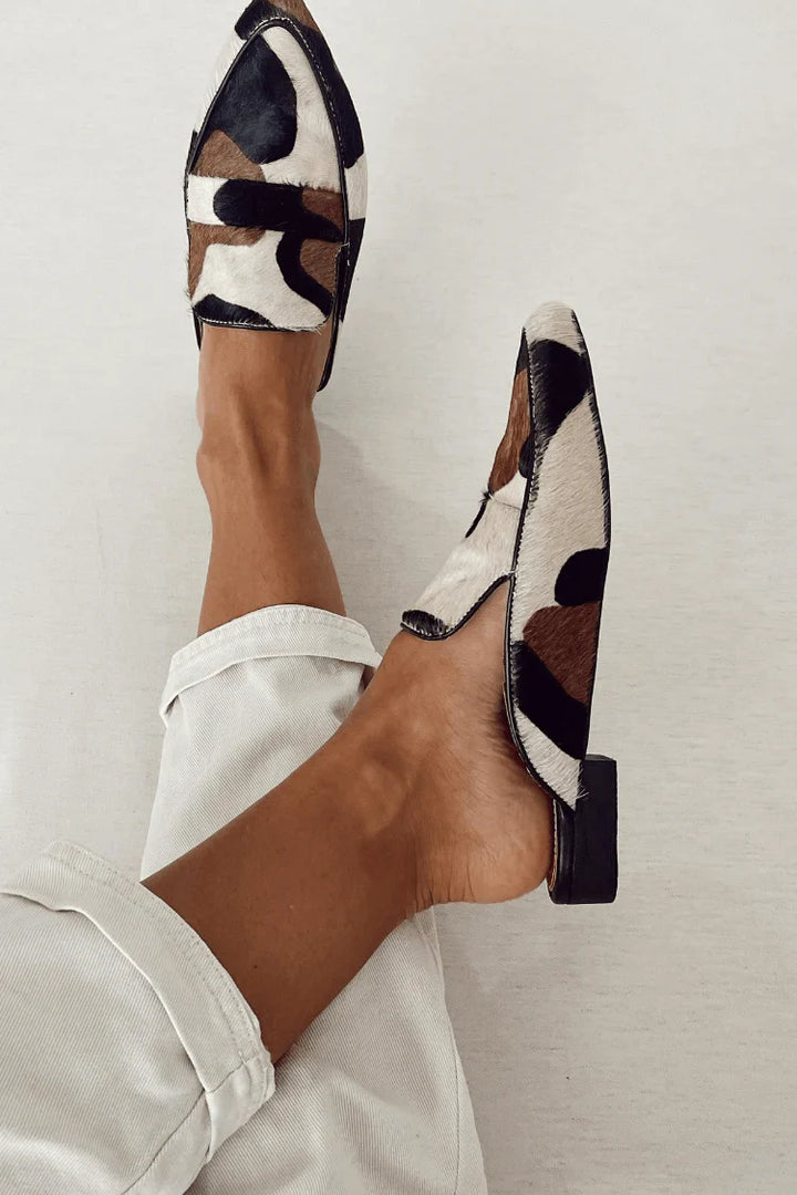 Britney - Loafer With Abstract Pattern