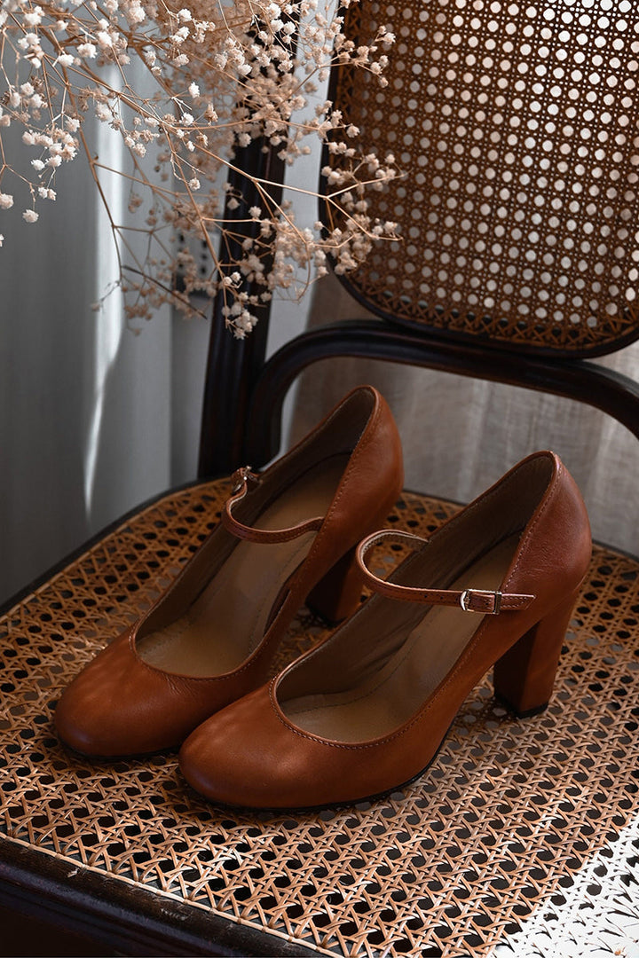 Britney | Daily sandals with strap on low heel