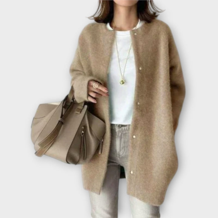 Lilly – Elegant Cardigan
