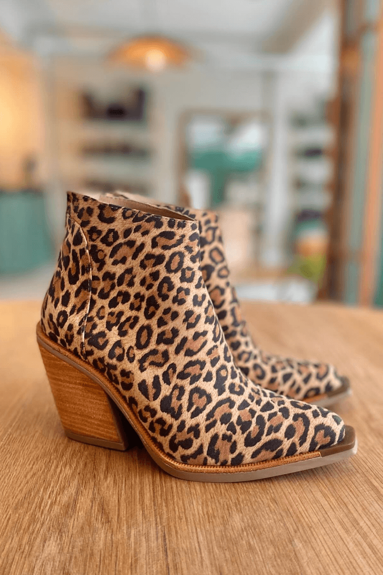 Maya | Pointed Toe Cowboy Boot