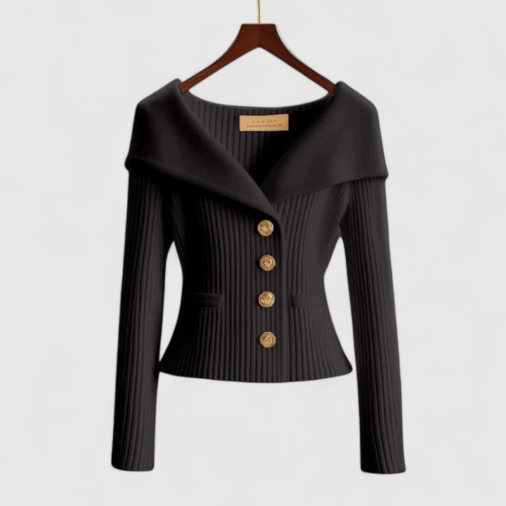 Clariza – Elegant Cardigan