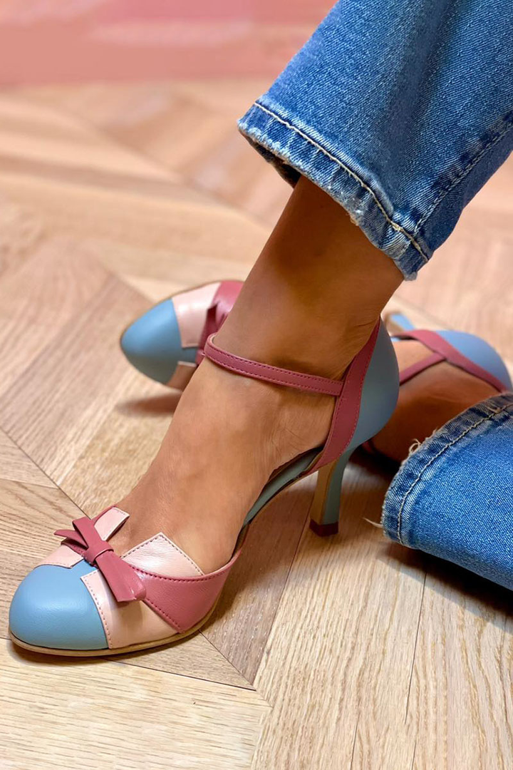 Bella | Colorful sandals with bow and strap, round toe