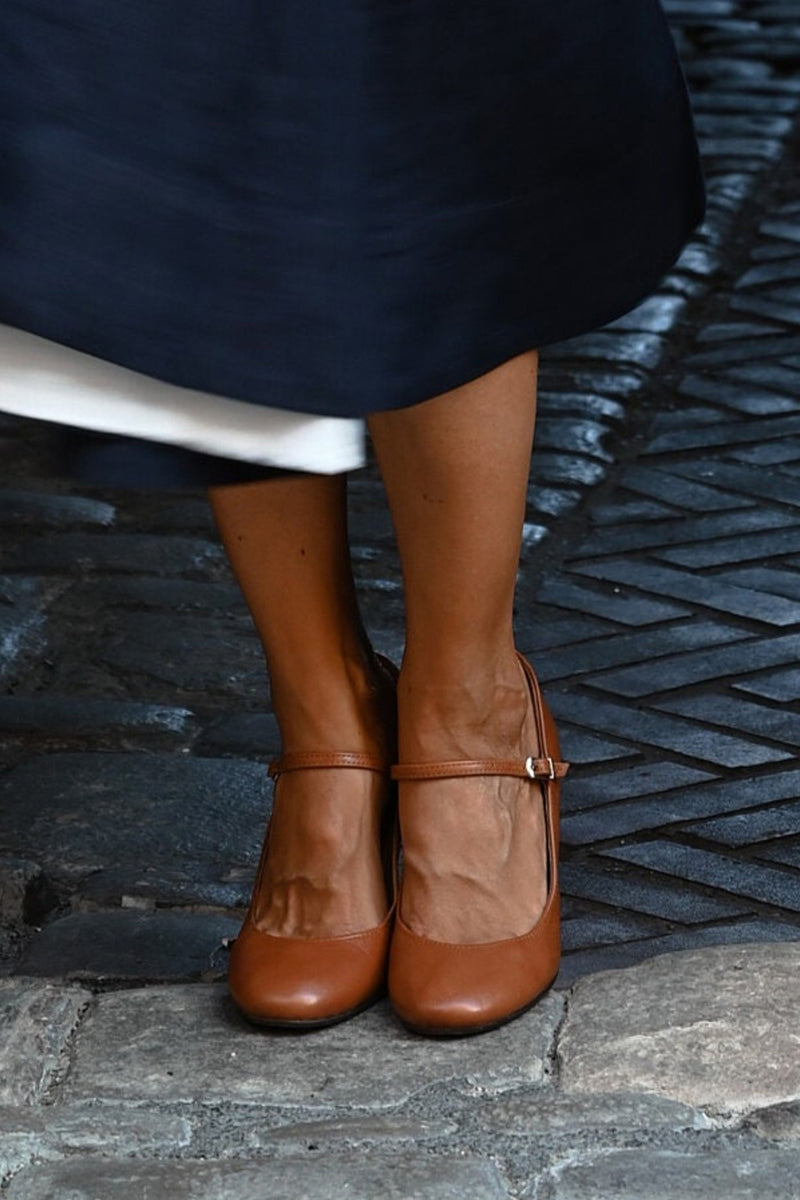 Britney | Daily sandals with strap on low heel