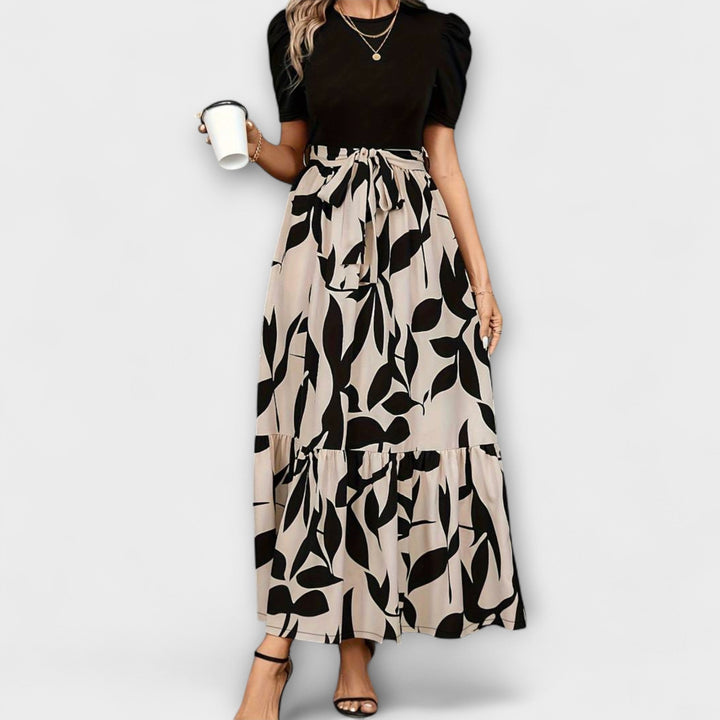 Luna - Summer Dress with Floral Pattern and Round Neck