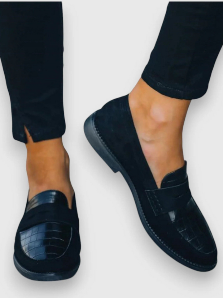 Ava | Croc Detail Orthopedic Loafers