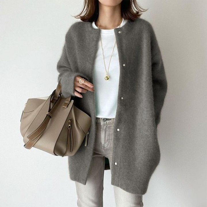 Chloé™ - Luxurious Elegant Cashmere Cardigan for Stylish Comfort