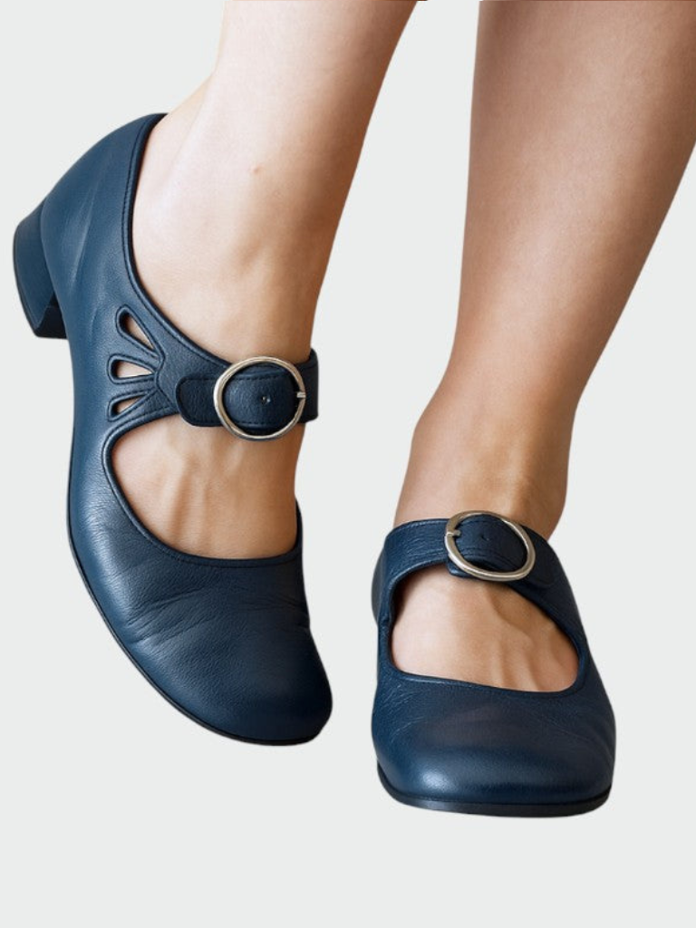 Jessica | Classic Buckle Shoes