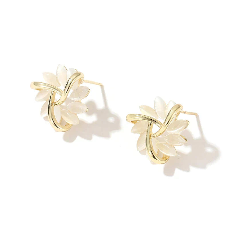 Quinn™ - CIRCLE EARRINGS WITH OPAL PETALS
