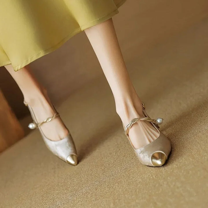 Charlotte | Elegant Pumps