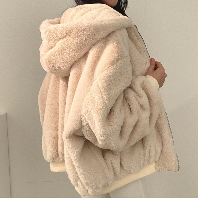 Alyssa™ - Elegant Warm and Modern Jacket