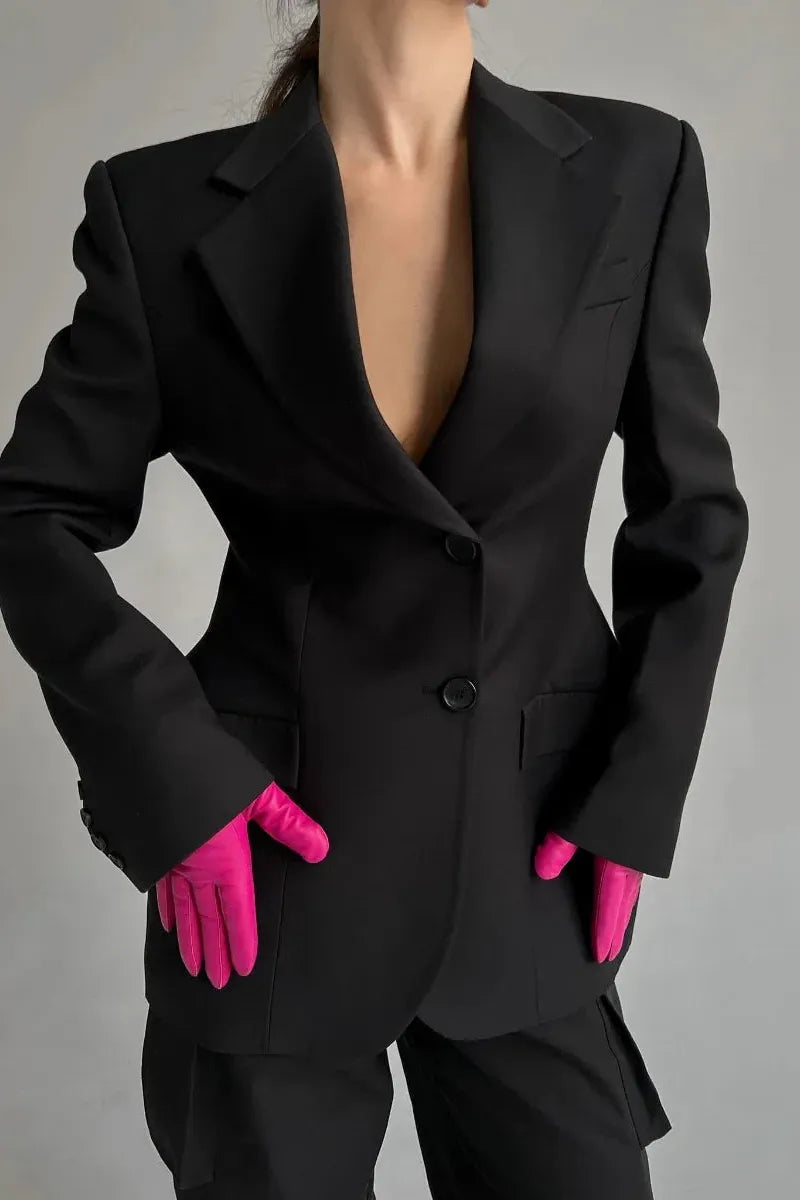 Elodie Grace – Perfect Blazer