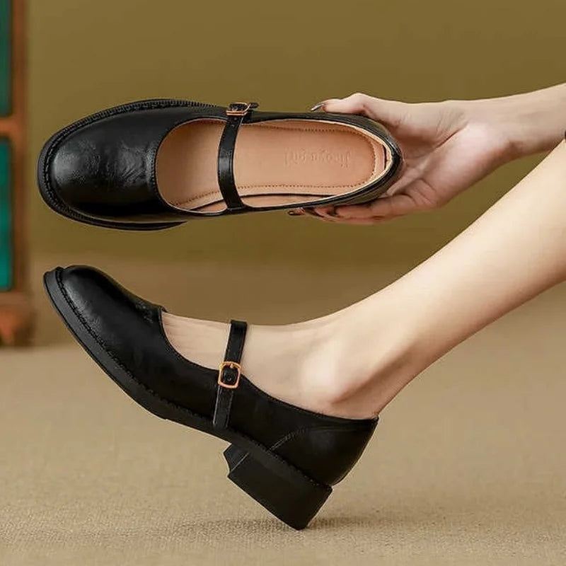 Jasmine | Timeless Mary Jane Shoes with Strap
