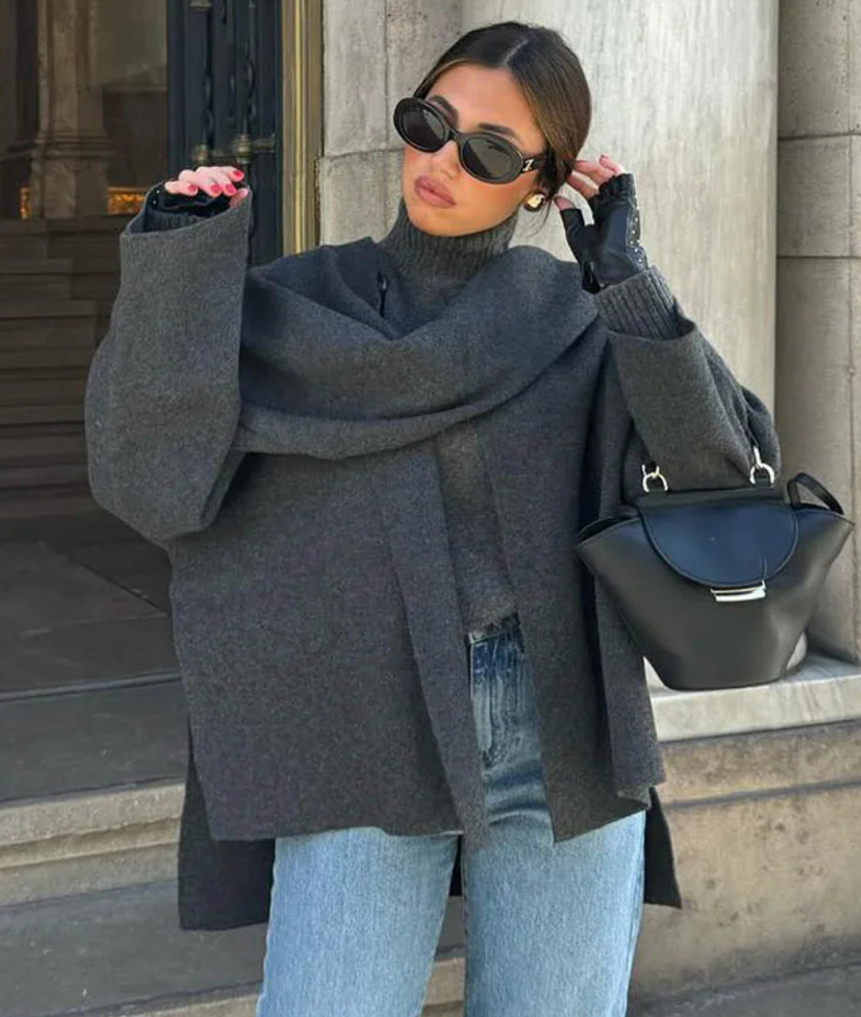 ISLA – OVERSIZED COAT WITH SCARF