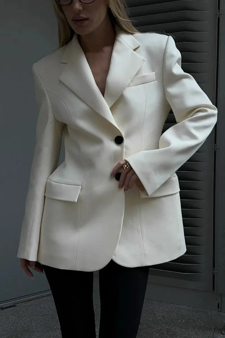 Elodie Grace – Perfect Blazer