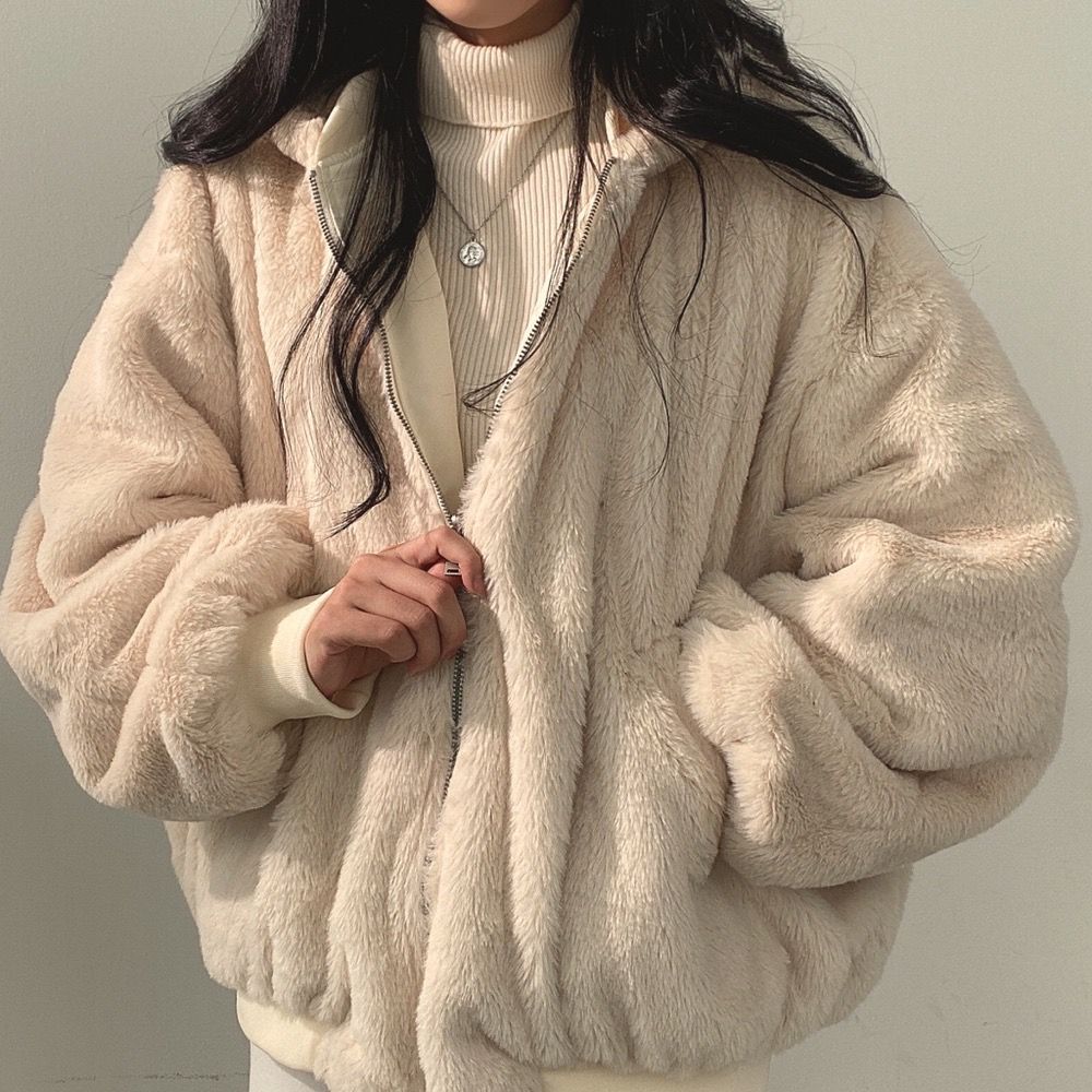 Alyssa™ - Elegant Warm and Modern Jacket