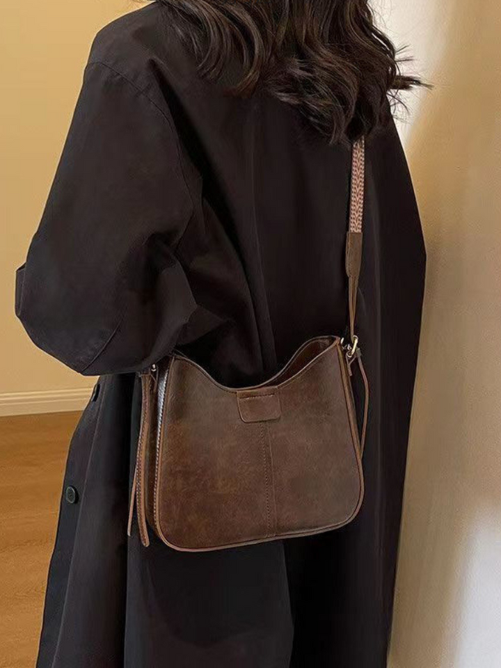 Cyrille |  Crossbody Bag