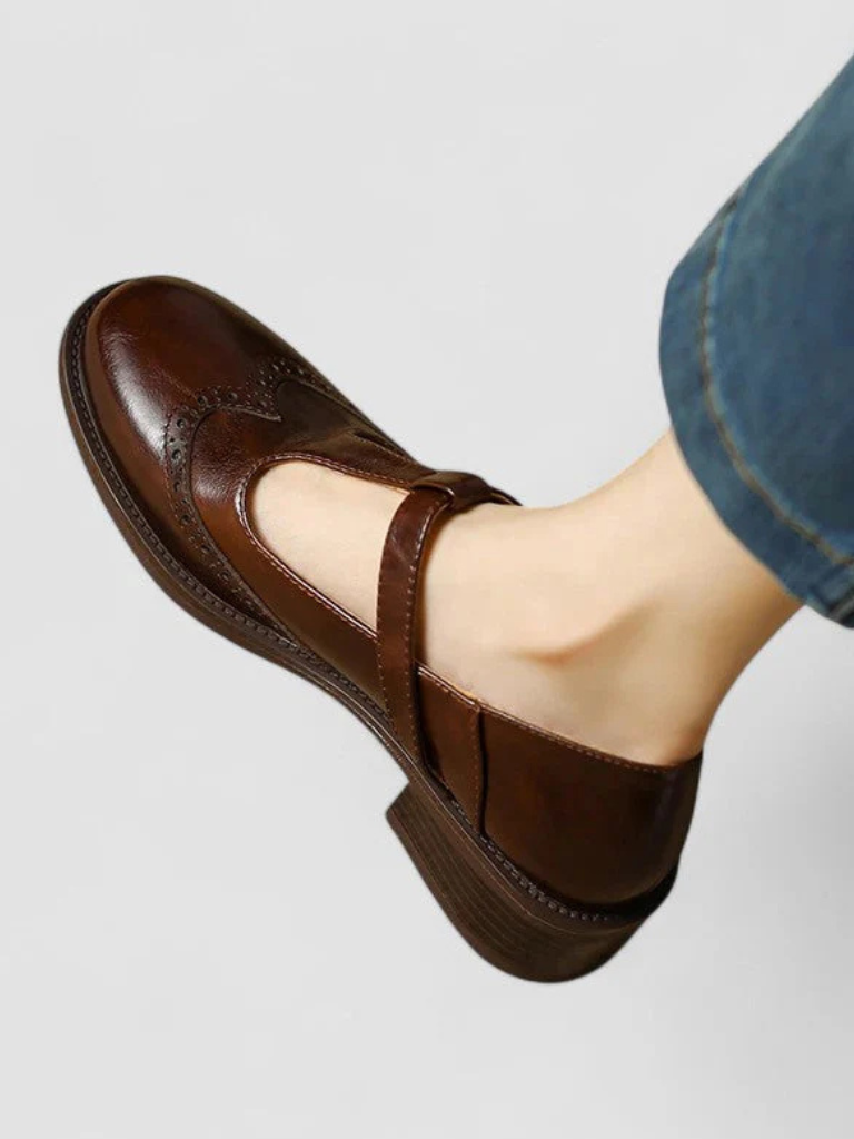 Corinne | Mary Jane Flats