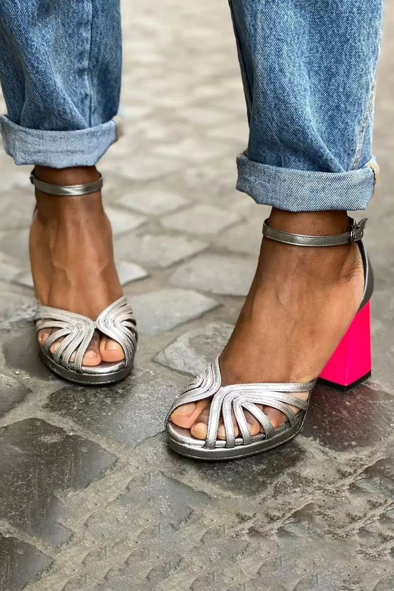Selena | Shiny sandals with thick heel and elegant buckle