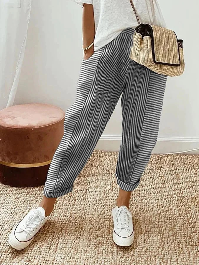Lore | Trendy striped pants for a stylish look