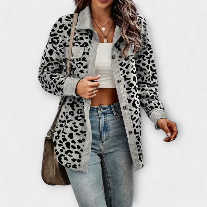 Eugénia | Sophisticated Coat