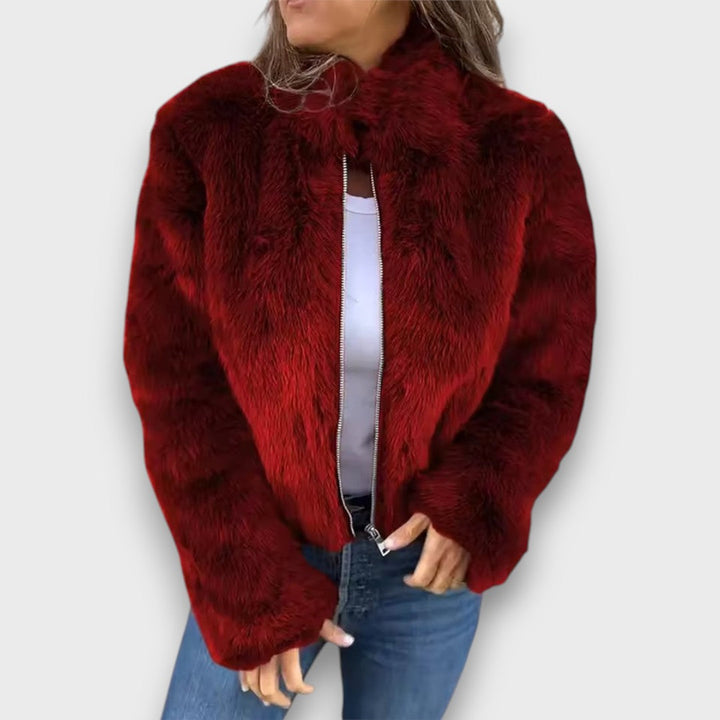 Veyla – Elegant Short Jacket