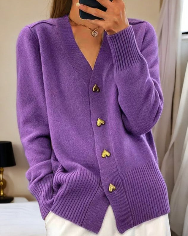 Diede | Sweater with Heart-Shaped Buttons for an Enchanting Look